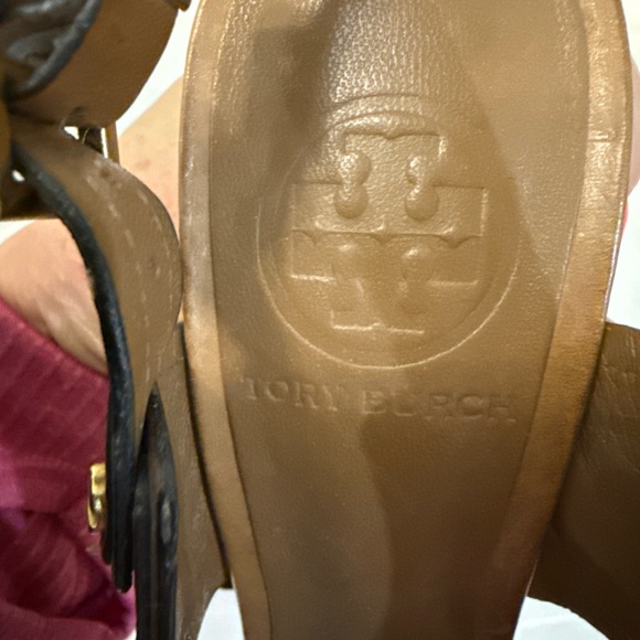 Tory Burch Tan Leather Heels with Gold Accents - Picture 6 of 7